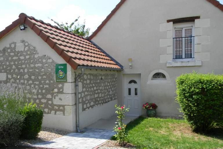 Gite - Chambres d'Hôtes Faverolles Faverolles  Extérieur photo